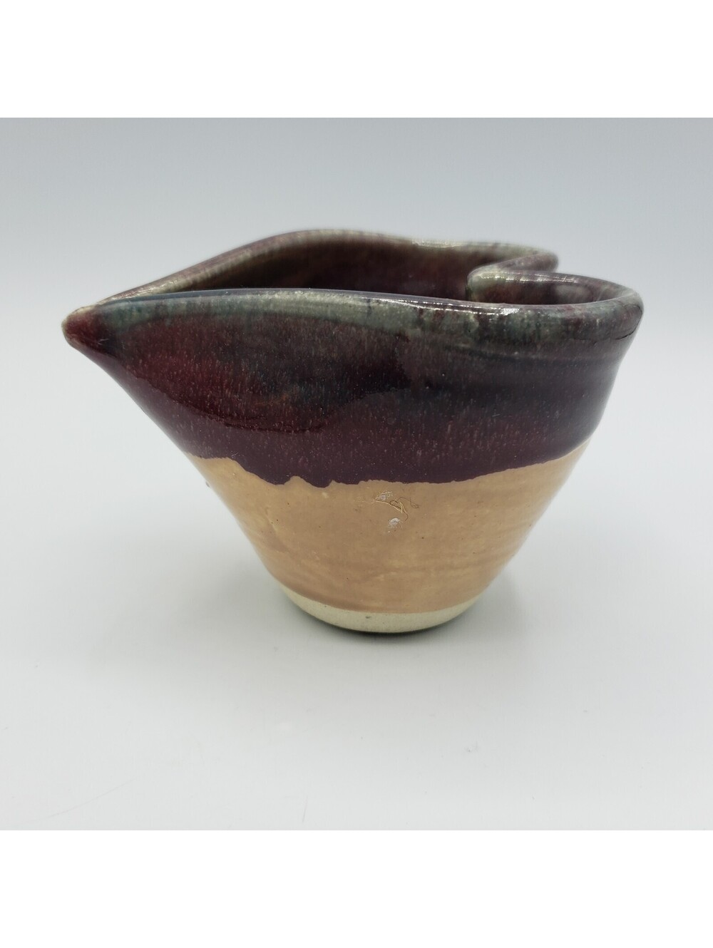 Studio Art Pottery Heart Dish Bowl Trinket Signed Lisa (Howe) Brown Pinch Pot